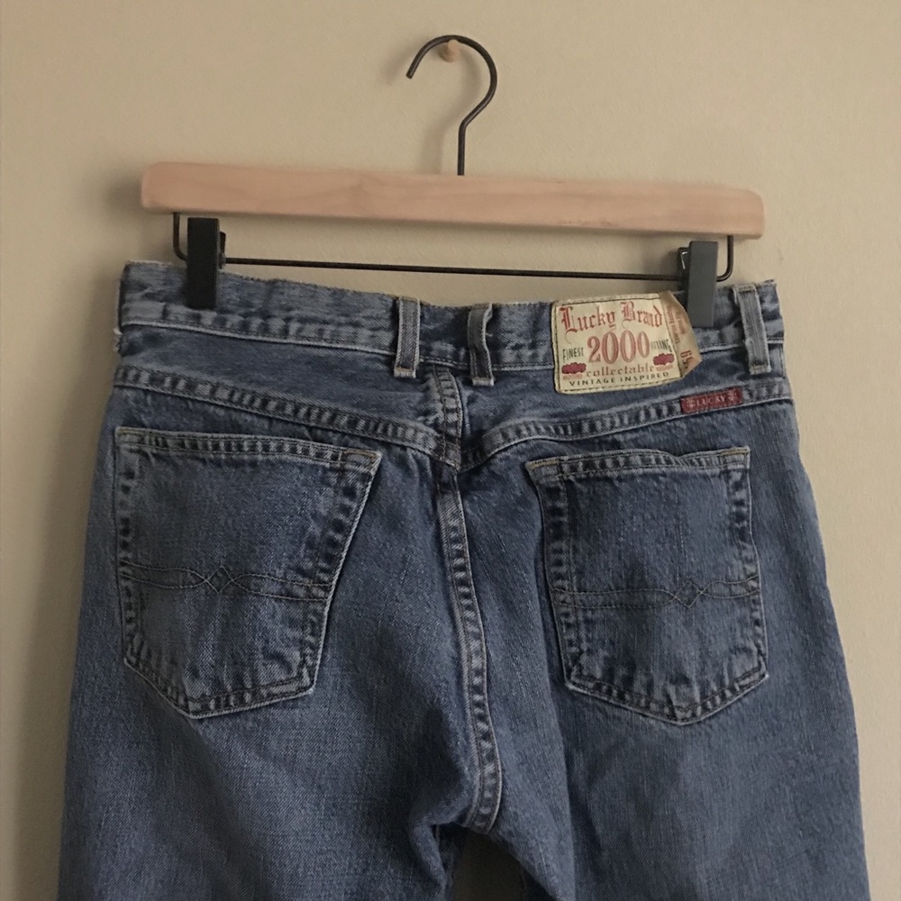 •lucky brand jeans• - Picture 2 of 3